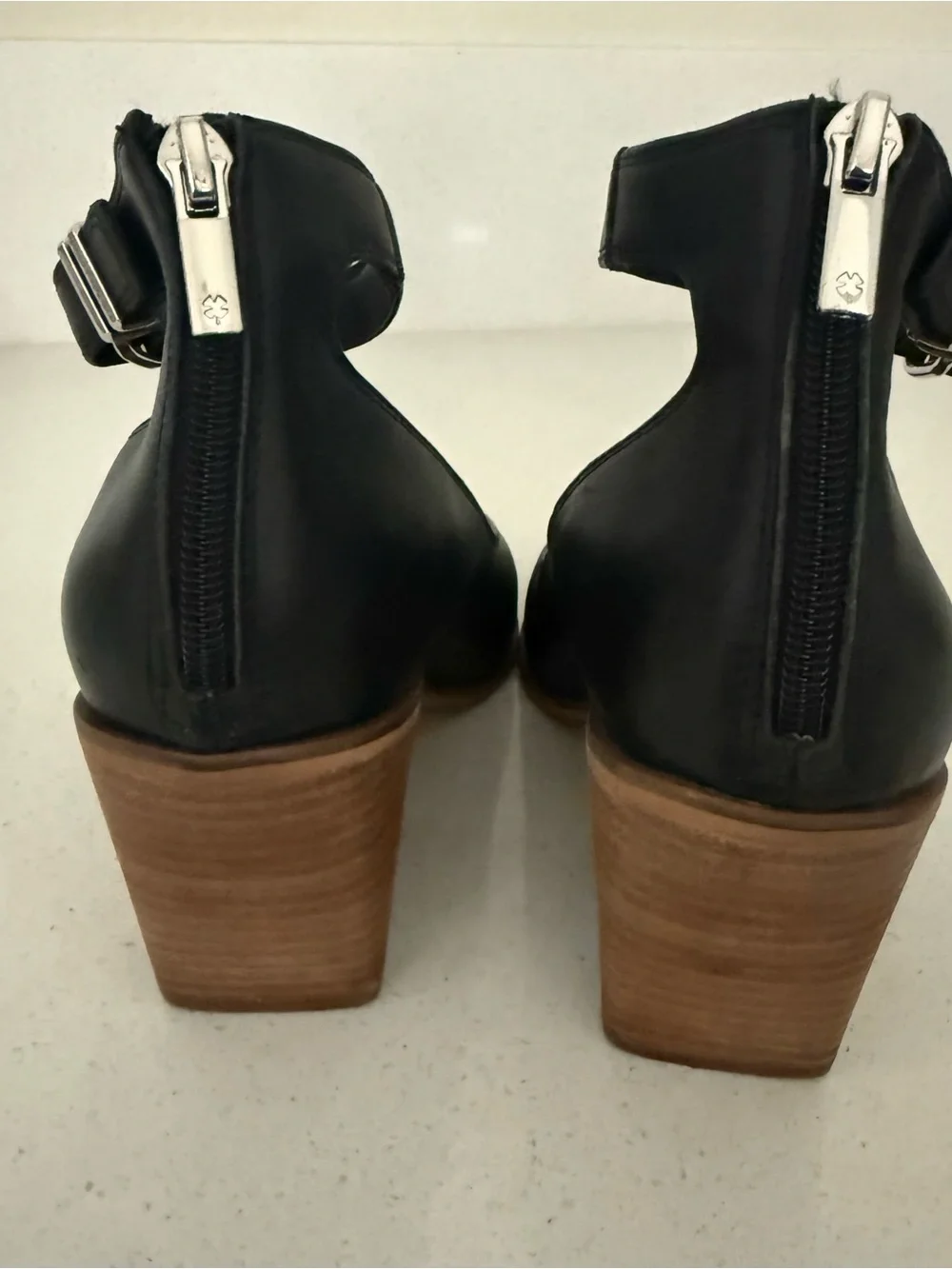 Lucky Brand Black Pointed Ankle-Strap Heels. Genuine Leather